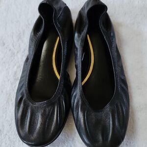 Lanvin Women's Black Leather Flats Size 39 1/2 (9.5/10) Preowned